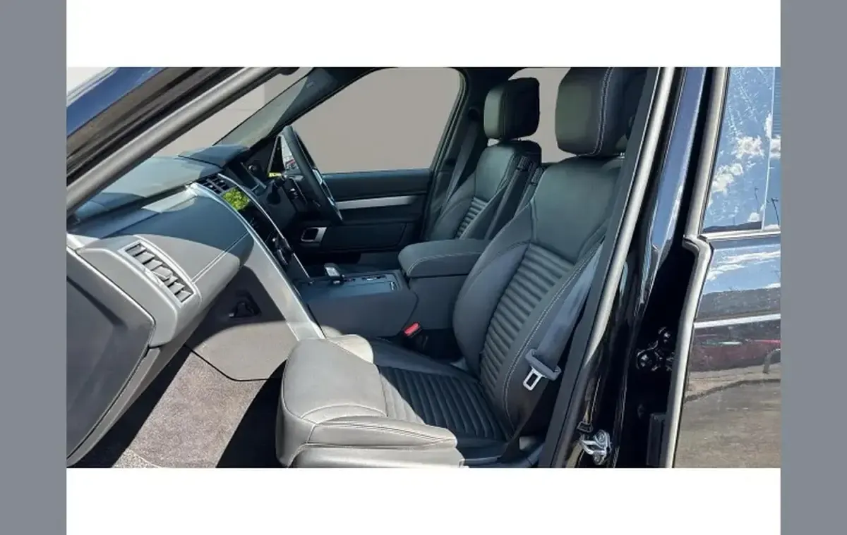 Used Land Rover Discovery SE Dynamic 344 HP (253 kW) 2025 Black SUV