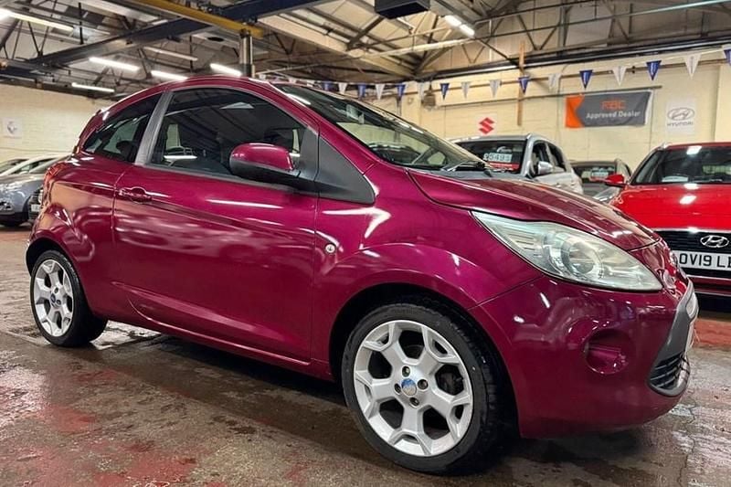 Red Used 2011 Ford Ka Zetec Hatchback | £1,500 (Good price) - Image 1/1