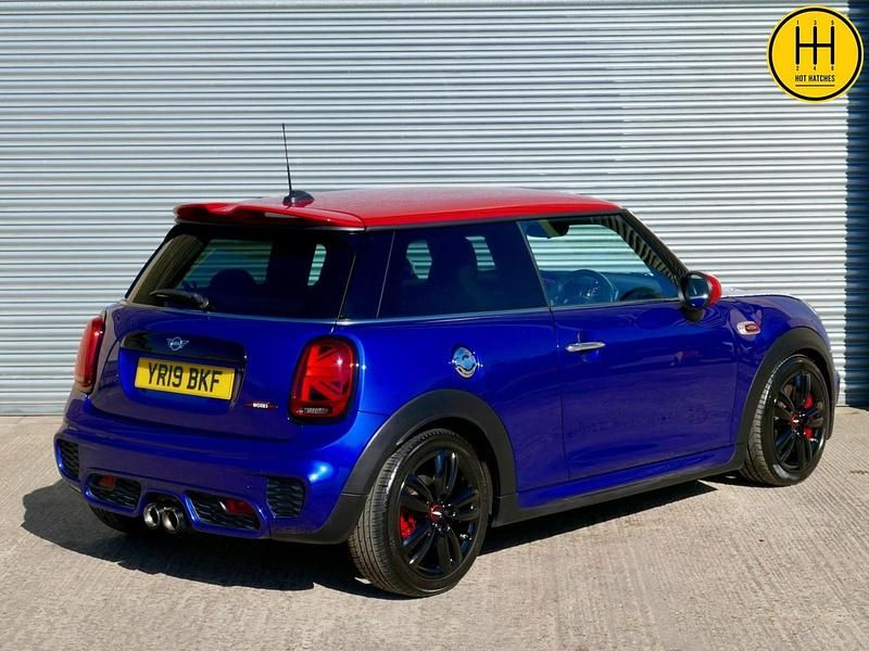 Used Mini John Cooper Works Hatch 231 HP (169 kW) 2019 Blue Hatchback
