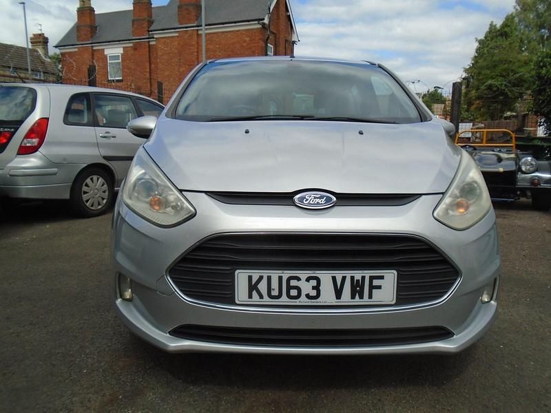 Silver Used 2013 Ford B-MAX Zetec MPV | £3,995 (Fair price) - Image 1/4