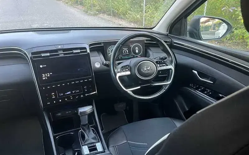 Used Hyundai Tucson Premium 150 HP (110 kW) 2021 Blue SUV