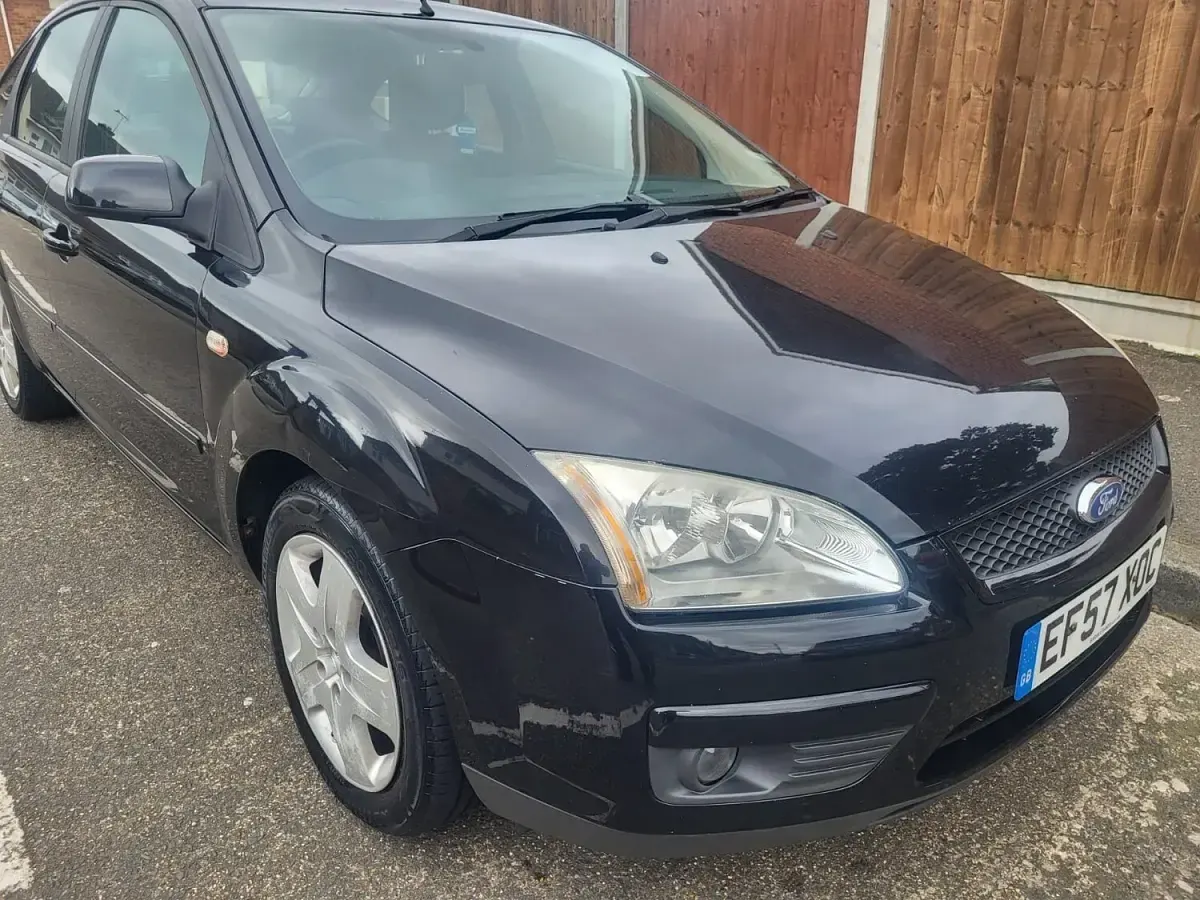 Used Ford Focus Style 100 HP (73 kW) 2007 Black Hatchback