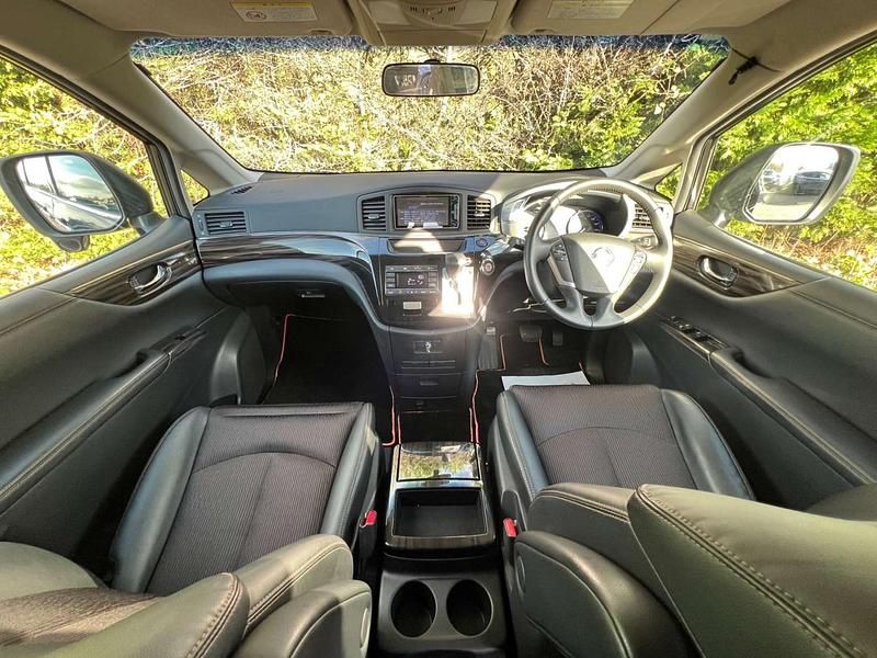 Used Nissan Elgrand S 2017 Black MPV