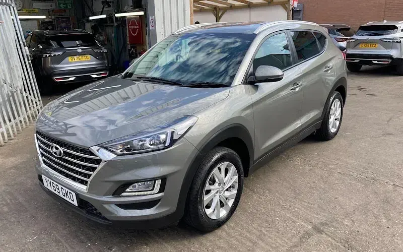 Used Hyundai Tucson SE 132 HP (97 kW) 2019 Grey SUV