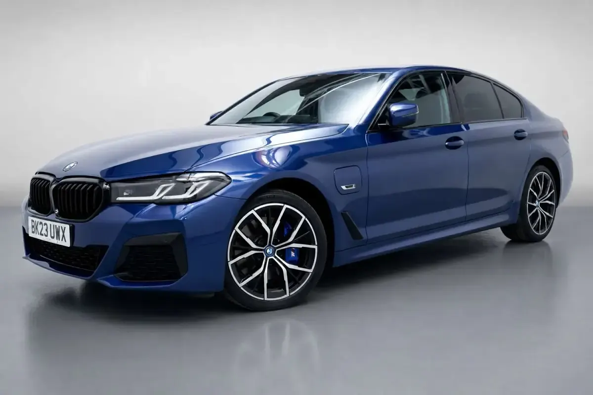 Used BMW 530e M Sport 292 HP (214 kW) 2023 Blue Sedan