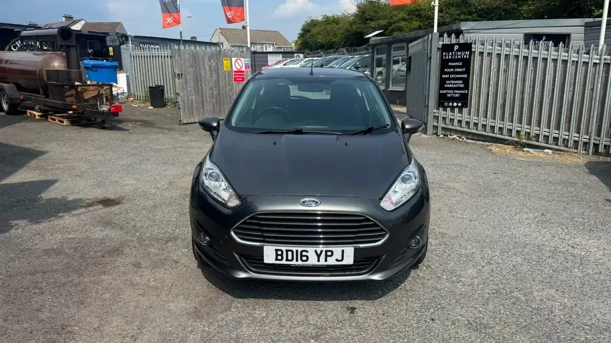 Used Ford Fiesta Zetec 2016 Grey Hatchback