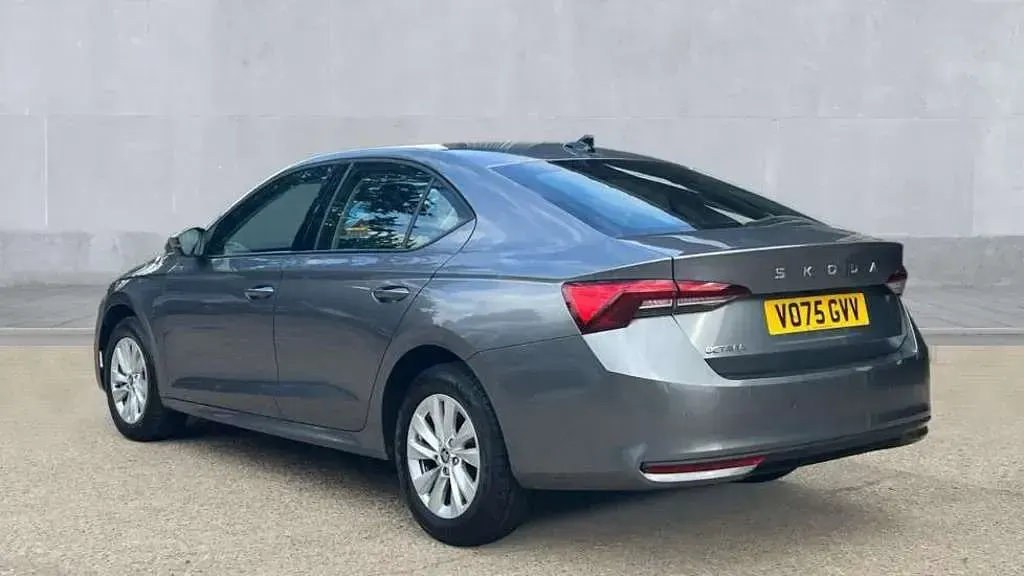 Used Skoda Octavia SE Technology 150 HP (110 kW) 2025 Grey Hatchback