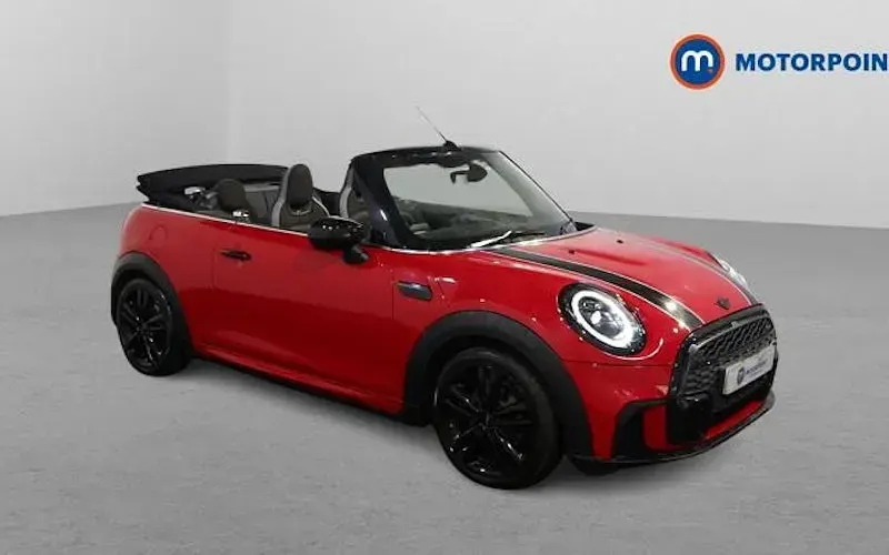 Usado Mini Cooper Cabriolet Sport 136 HP (100 kW) 2022 Cabrios