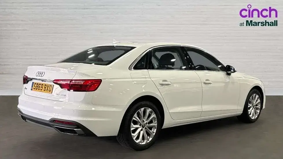 Usado Audi A4 Comfort 150 CV (110 kW) 2020 Blanco Berlina