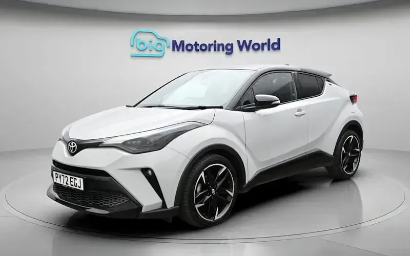 Usado Toyota C-HR Sport 122 HP (89 kW) 2023 SUV