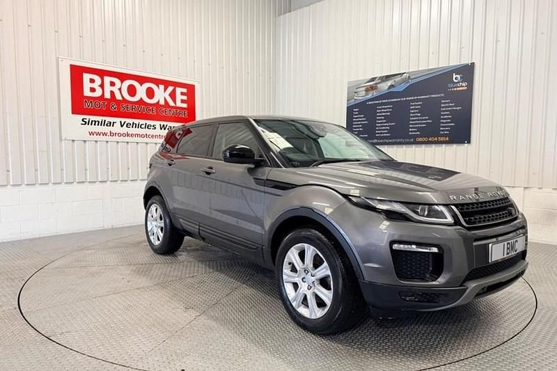 Used Land Rover Range Rover evoque SE 180 HP (132 kW) 2017 Hatchback
