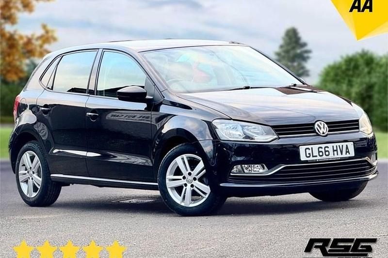 Used VW Polo Match 60 HP (44 kW) 2016 Black Hatchback