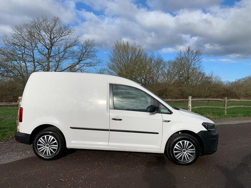 Used VW Caddy Startline 102 HP (75 kW) 2020 White MPV