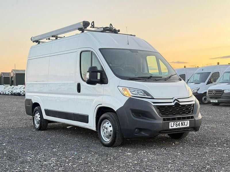 White Used 2014 Citroën Relay Van | £7,995 (Good price) - Image 1/3