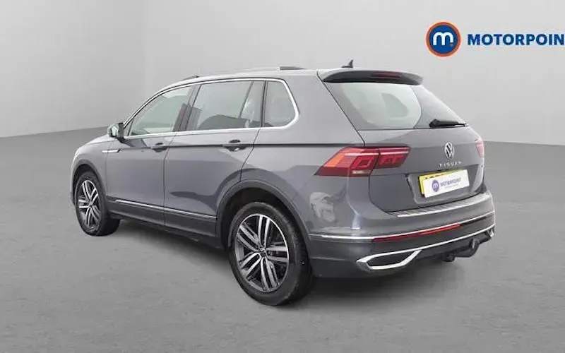 Used VW Tiguan Elegance 150 HP (110 kW) 2023 Grey SUV