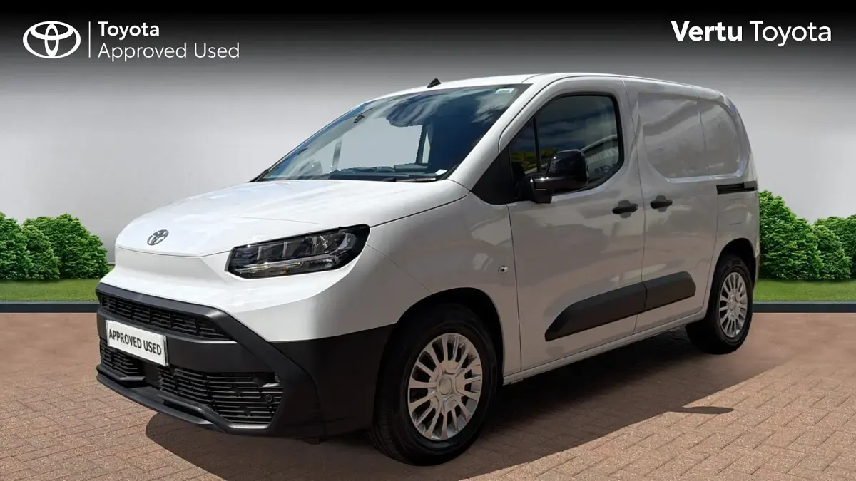 Used Toyota Proace City City 100 kW (136 HP) 2024 MPV