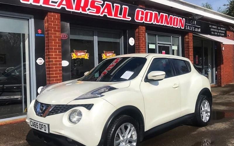 Used Nissan Juke Acenta Premium 110 HP (80 kW) 2015 White SUV