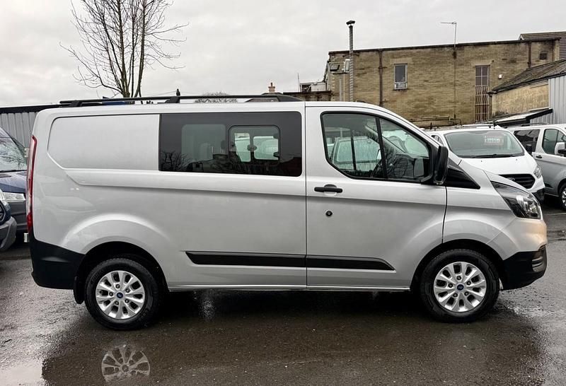 Used Ford Transit Custom 105 HP (77 kW) 2020 Silver Van
