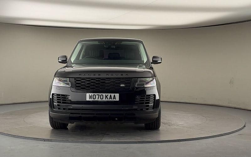 Used Land Rover Range Rover Vogue SE 404 HP (297 kW) 2020 Santorini black SUV