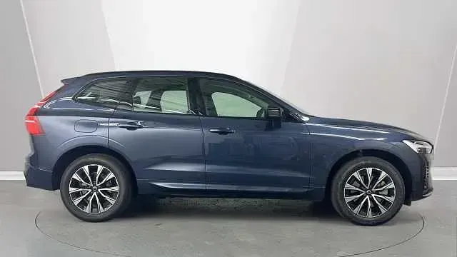 Used Volvo XC60 Plus 194 HP (142 kW) 2023 Blue SUV