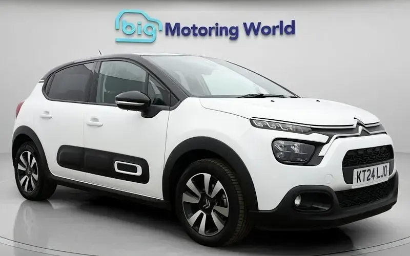 Used Citroën C3 PureTech 83 HP (61 kW) 2024 Hatchback