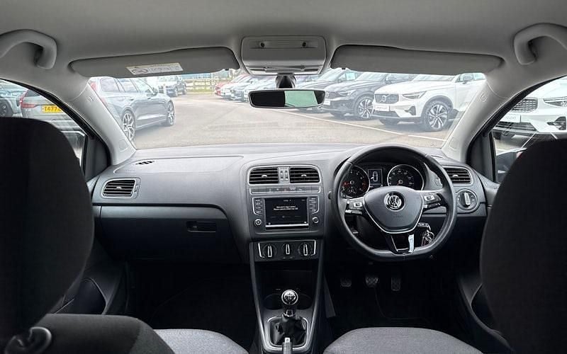 Used VW Polo Edition 90 HP (66 kW) 2017 Hatchback