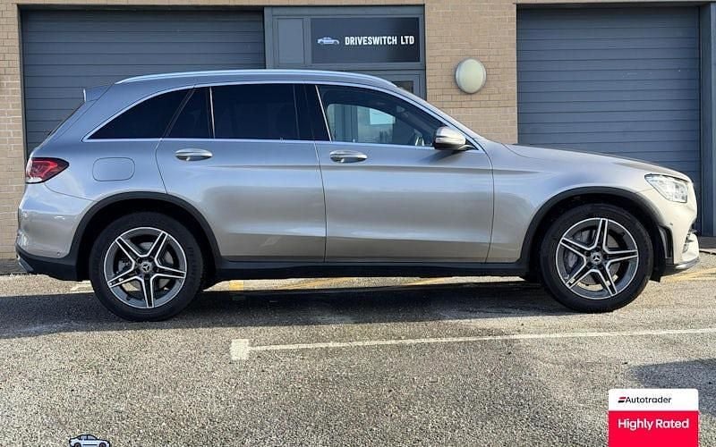 Used Mercedes GLC220 AMG line 194 HP (142 kW) 2022 Estate