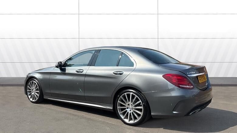 Usado Mercedes C250 AMG Line Premium 204 HP (150 kW) 2017 Cinzento Carrinha