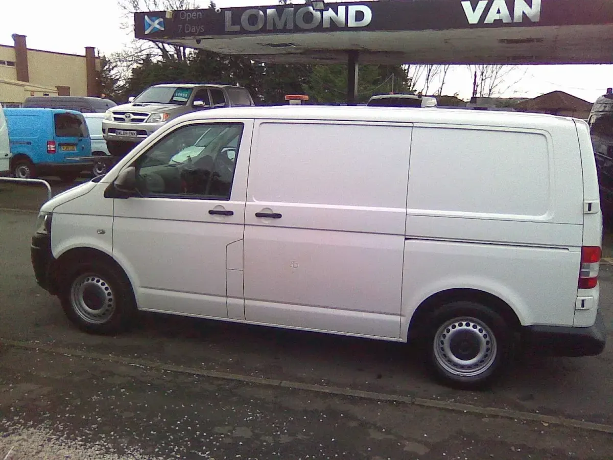 Used VW Transporter Startline 140 HP (102 kW) 2015 White Van
