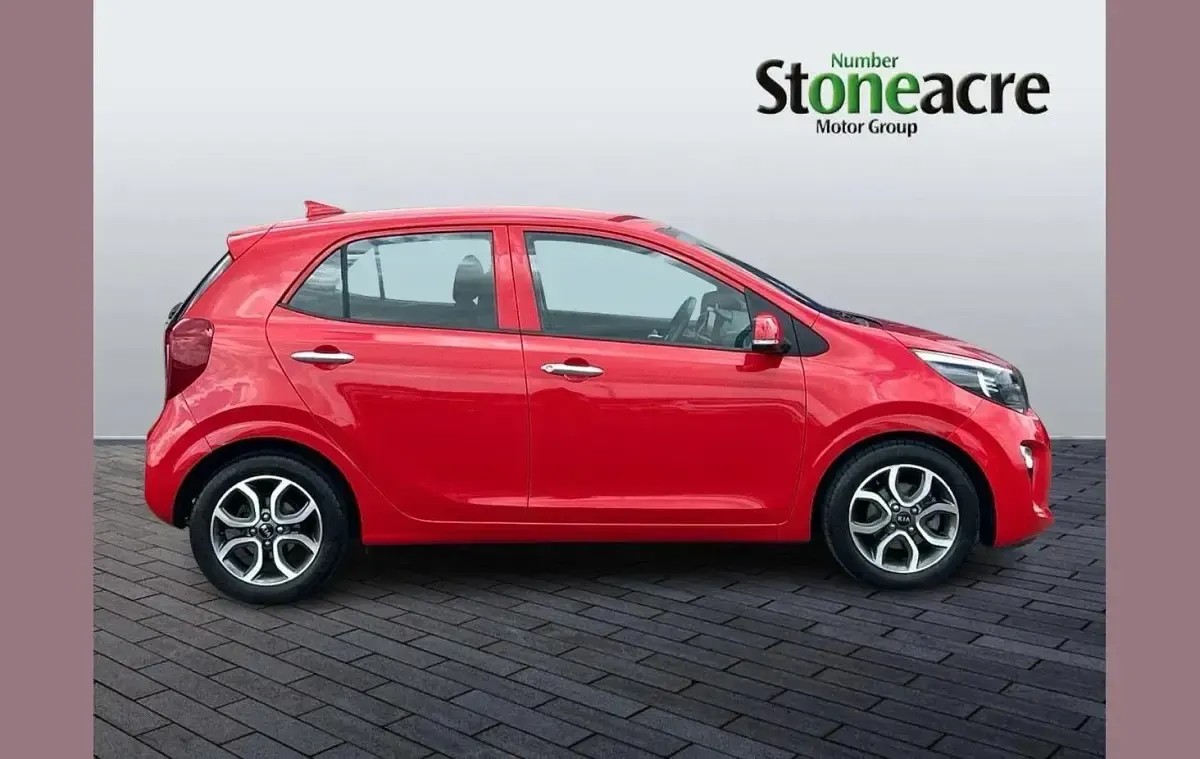 Used Kia Picanto 83 HP (61 kW) 2019 Red Hatchback