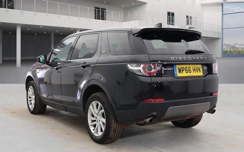 Used Land Rover Discovery Sport SE 179 HP (131 kW) 2019 SUV