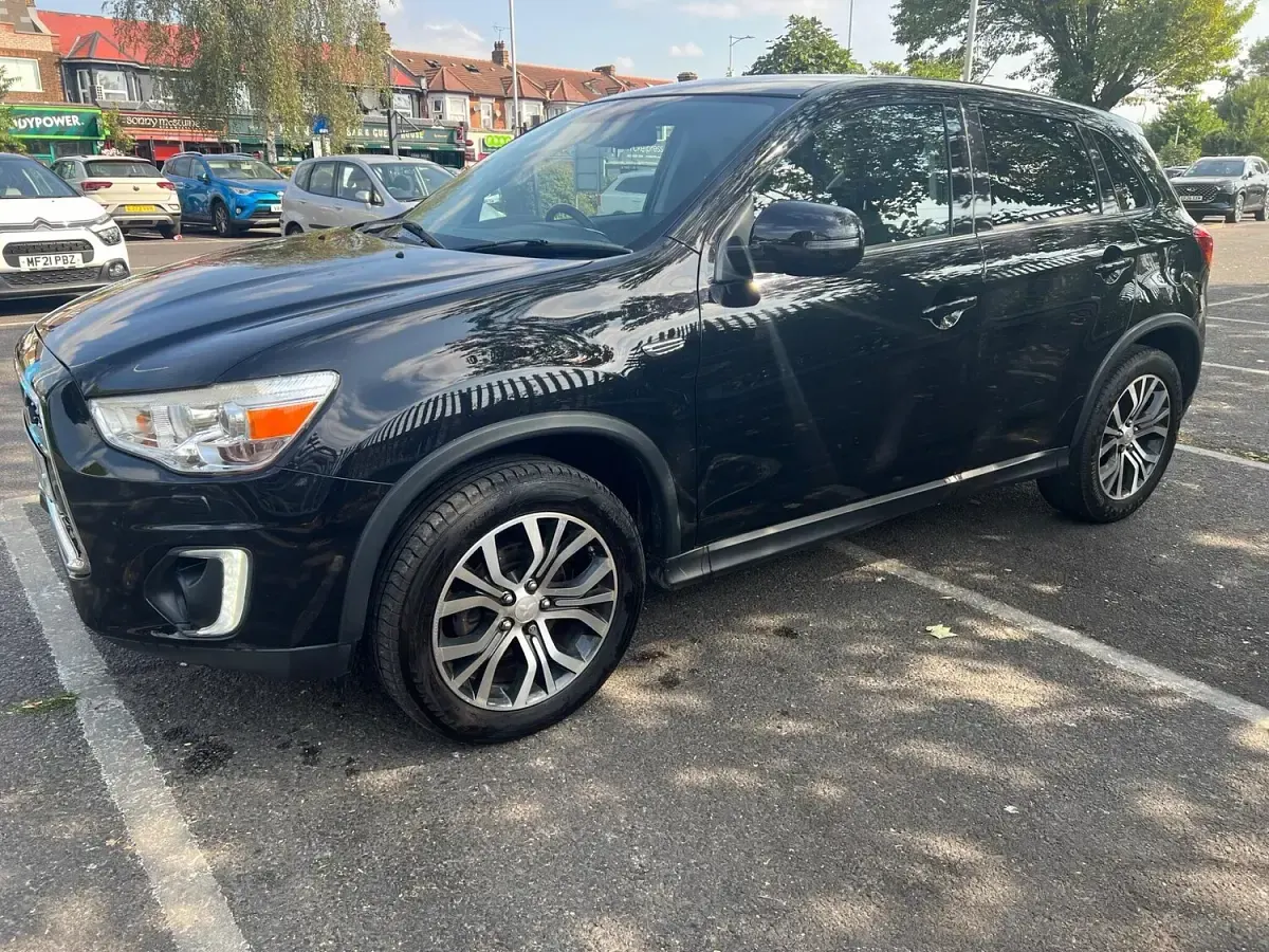 Used Mitsubishi ASX 117 HP (86 kW) 2016 Black SUV