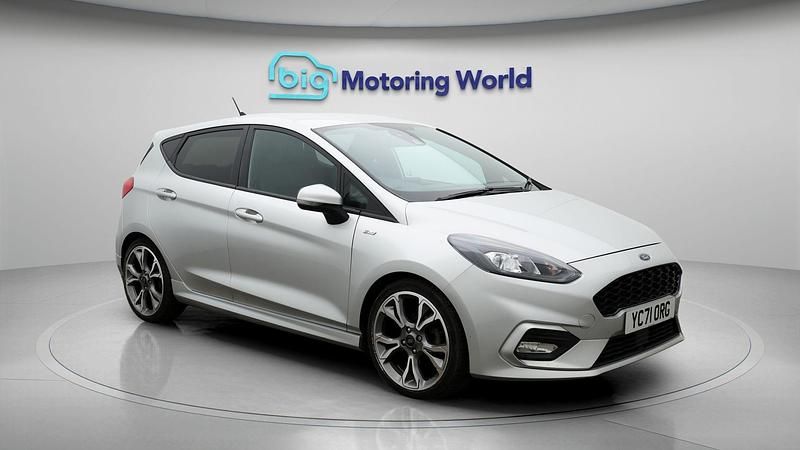 Used Ford Fiesta ST-Line X 123 HP (90 kW) 2021 Silver Hatchback