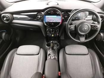Używany Mini Cooper S Level 2 135 kW (184 KM) 2023 Czarny Hatchback