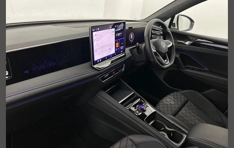 Used VW Tiguan Edition 147 HP (108 kW) 2024 White SUV