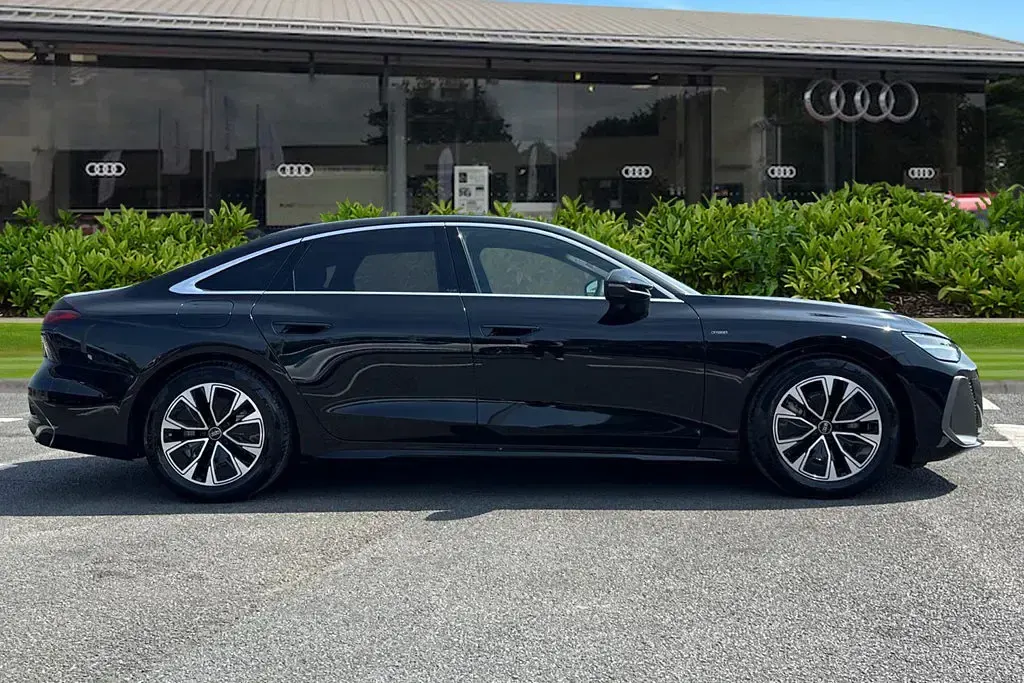 New Audi A6 S-Line 299 HP (219 kW) 2026 Black Sedan