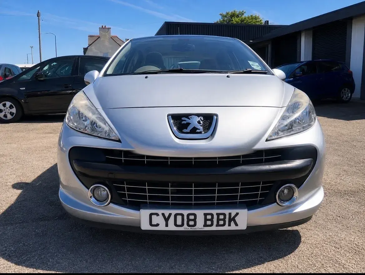 Used Peugeot 207 2008 Silver Hatchback