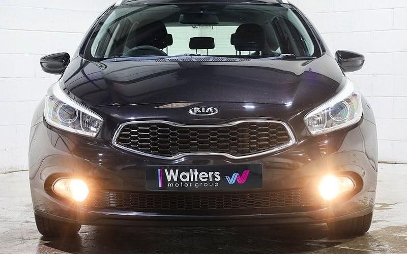 Used Kia Ceed Sportswagon 90 HP (66 kW) 2015 Estate