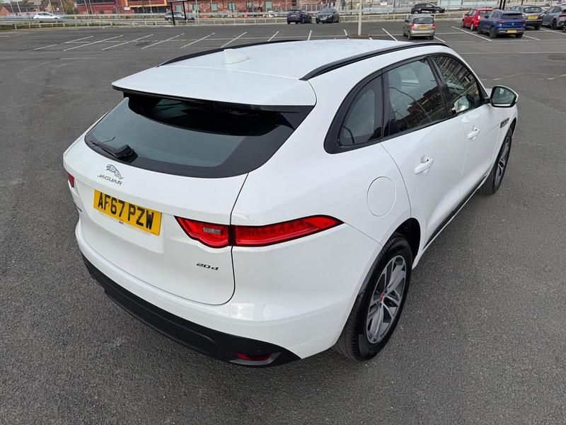 Used Jaguar F-Pace R-Sport 180 HP (132 kW) 2017 White SUV