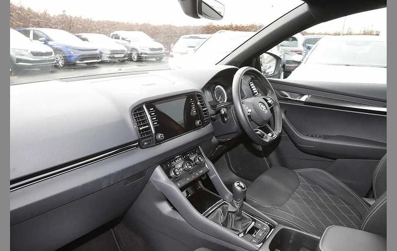 Used Skoda Karoq SportLine 150 HP (110 kW) 2022 Phoenix orange metallic SUV