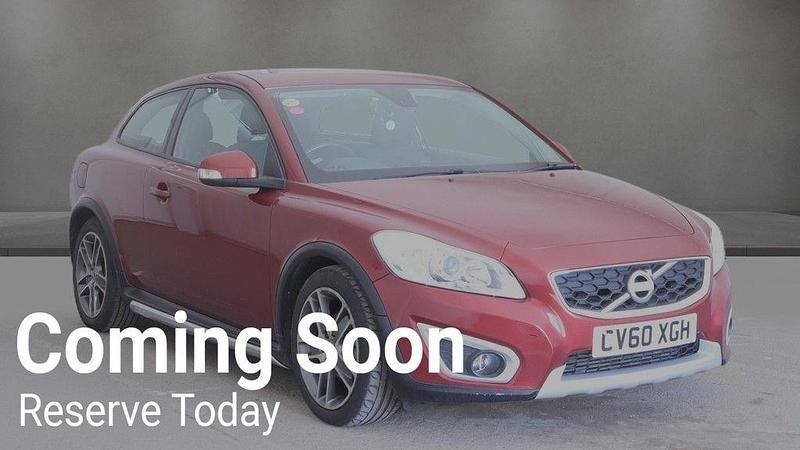 Used Volvo C30 SE 109 HP (80 kW) 2010 Red Hatchback