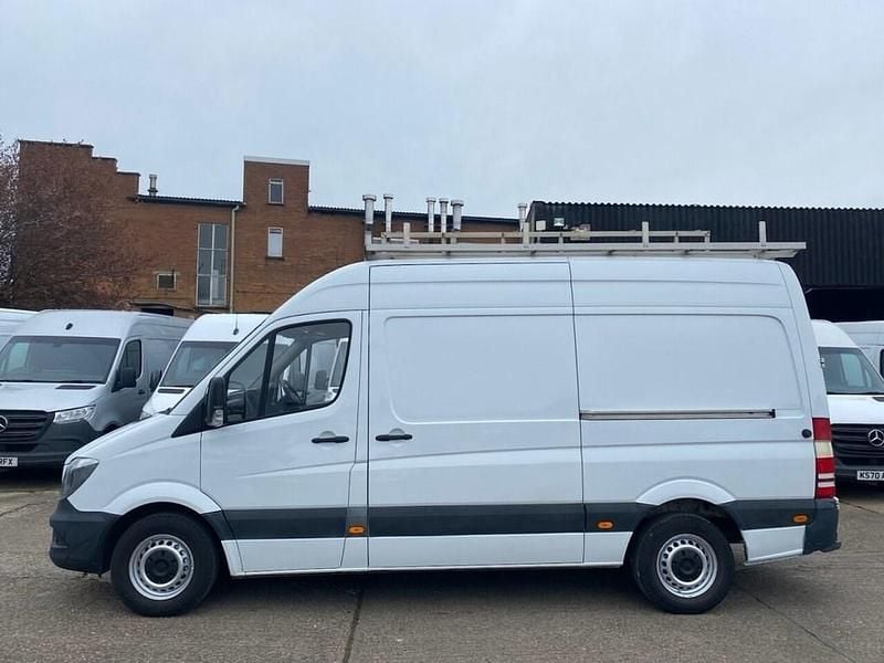 Used Mercedes Sprinter 140 HP (102 kW) 2017 White Van