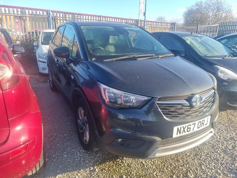 Used Vauxhall Crossland X 81 HP (59 kW) 2017 Grey SUV