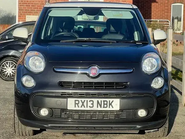 Used Fiat 500L Lounge 105 HP (77 kW) 2013 Grey/white MPV