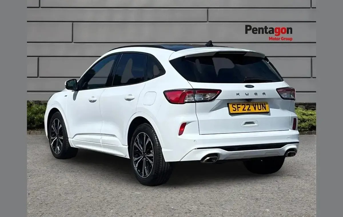 Used Ford Kuga ST-Line X 147 HP (108 kW) 2022 White SUV