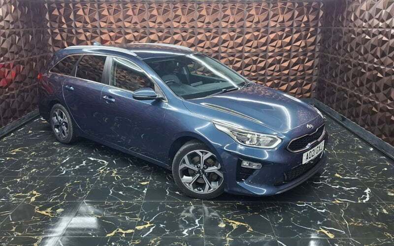 Used 2021 Kia Ceed Sportswagon 3 Estate | £7,649 (Fair price) - Image 1/4