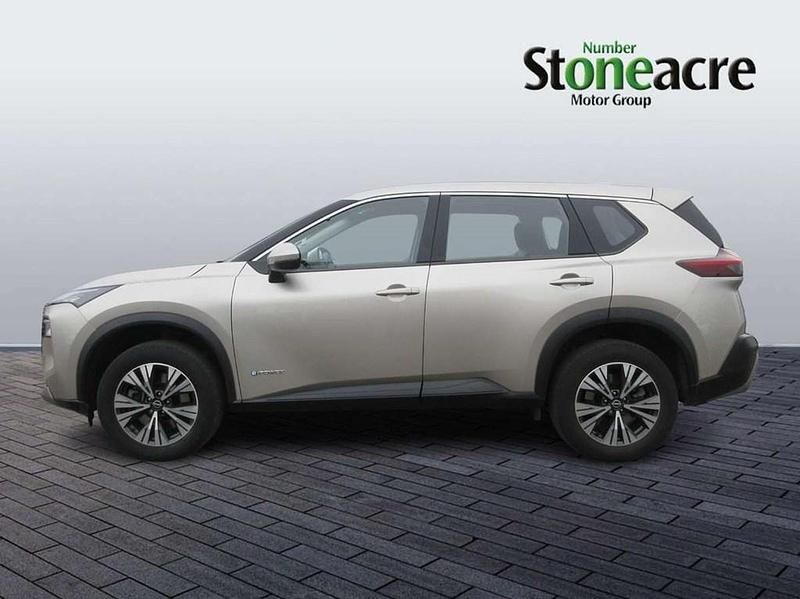 Usado Nissan X-Trail Acenta 213 CV (156 kW) 2023 Plateado SUV