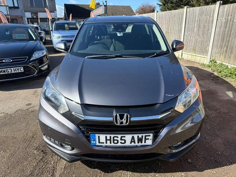 Used Honda HR-V SE 120 HP (88 kW) 2015 Grey SUV