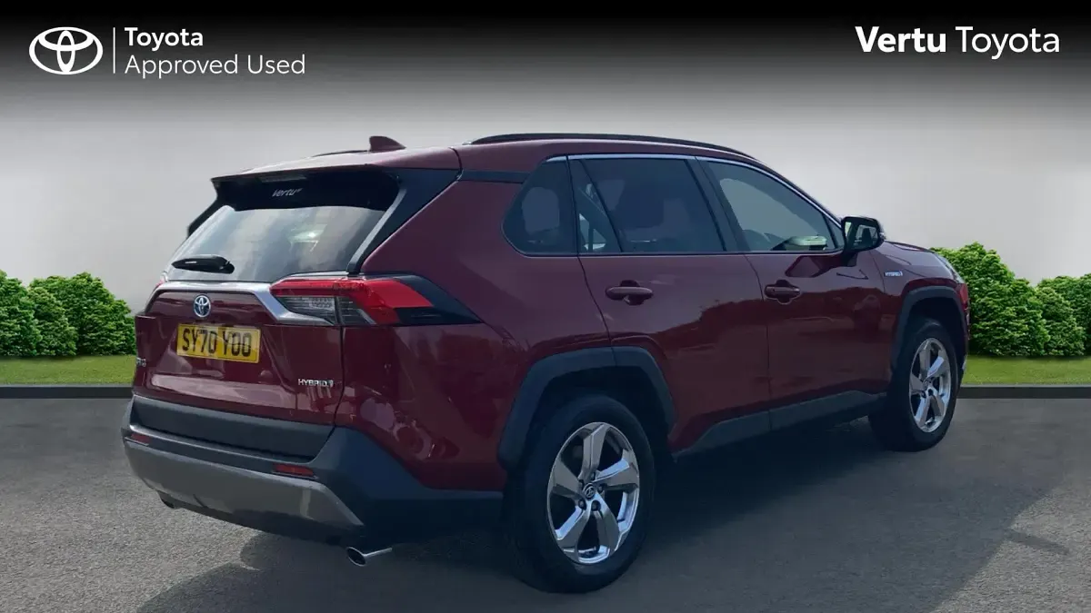 Used Toyota RAV4 Design 218 HP (160 kW) 2021 Tokyo red (pearlescent paint) SUV