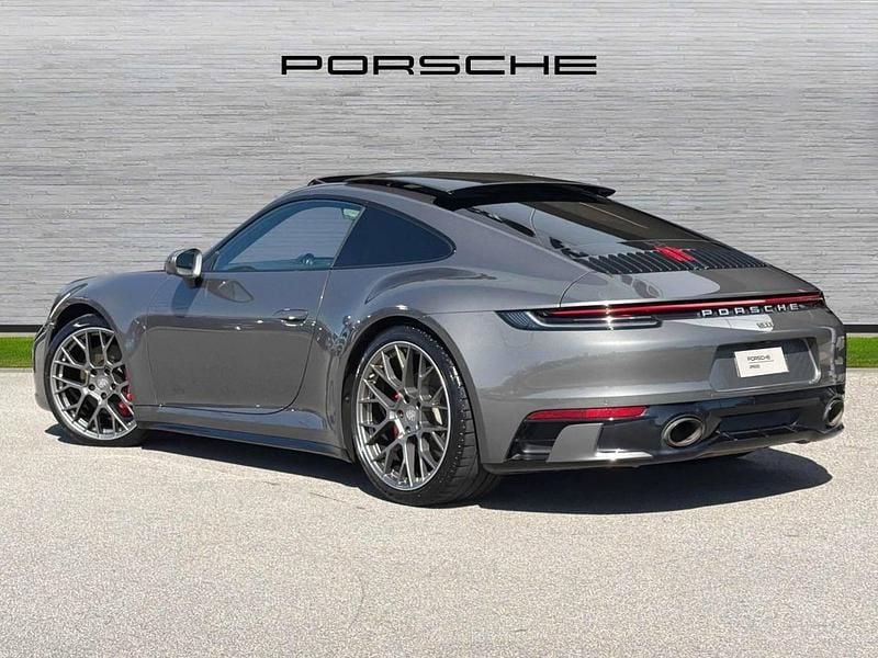 Usado Porsche 911 2024 Cinzento Coupé